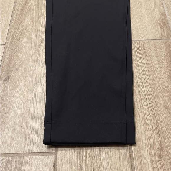Lululemon Tapered Leg Mid-Rise Work Trouser Pants 7/8 Length Black Sz S 4-6 - Picture 10 of 12